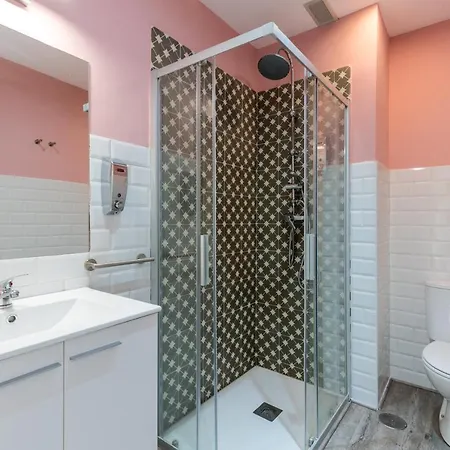 Olehousing - Cathedral Terrace Apartman *